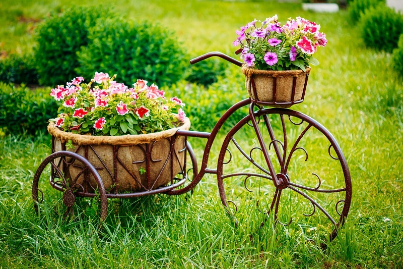 flower arrangement Bouquets